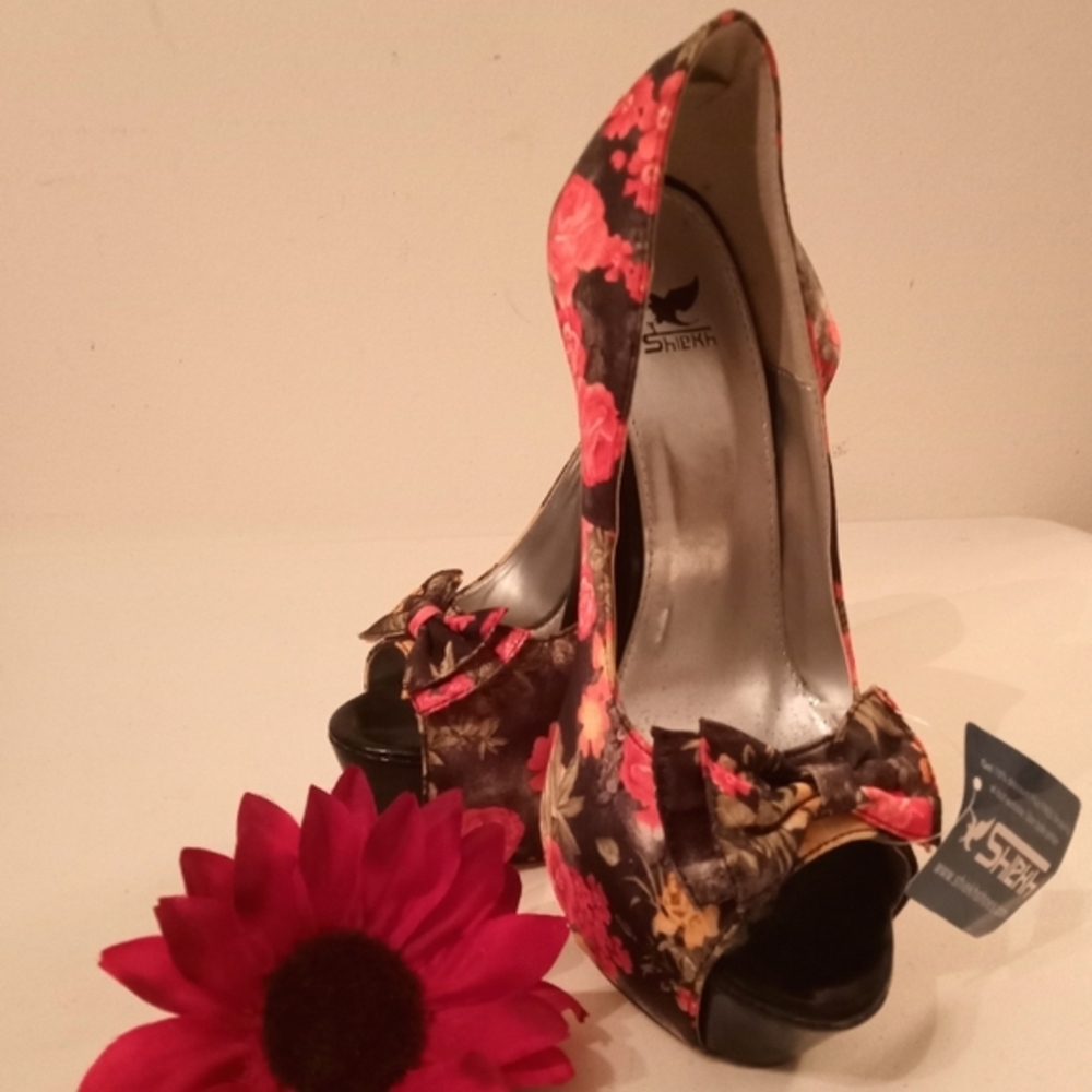 SALE🎁NWT🎁FREE GIFT INCLUDED🎁Stiletto Platform Peep Toe High Heel Double Bow - Picture 4 of 14
